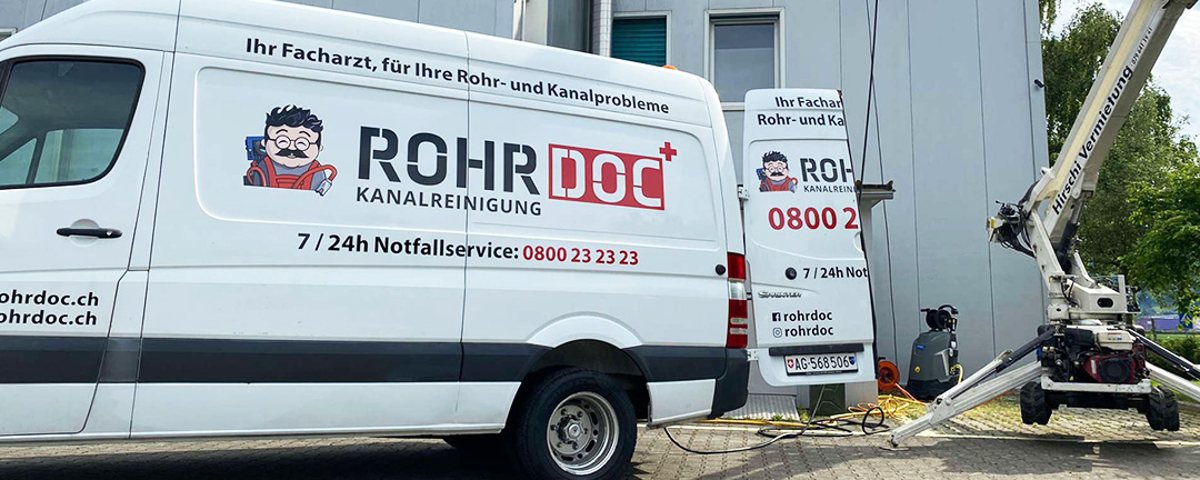 Einsatzfahrzeug der Rohrdoc GmbH